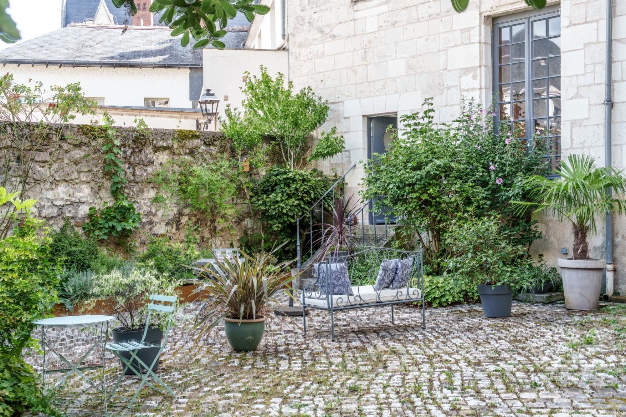 Appartement Raffine Vue Cathedrale, Jardin, Wifi Τουρ Εξωτερικό φωτογραφία