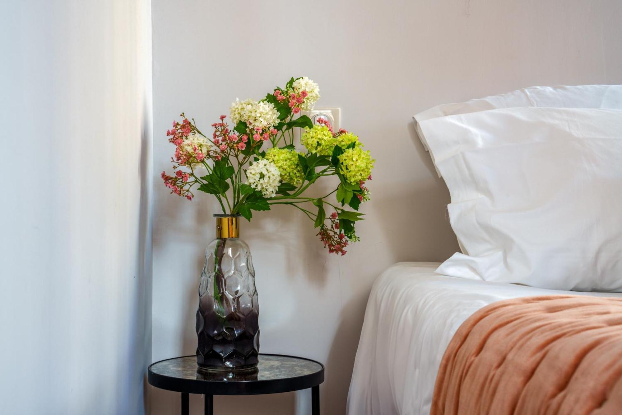Appartement Raffine Vue Cathedrale, Jardin, Wifi Τουρ Εξωτερικό φωτογραφία